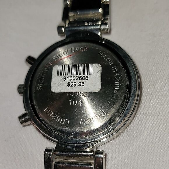 Women’s Brand New Watch NY & C Silvertone with Crystal Bezel & 3 Faux Subdials - Picture 9 of 11